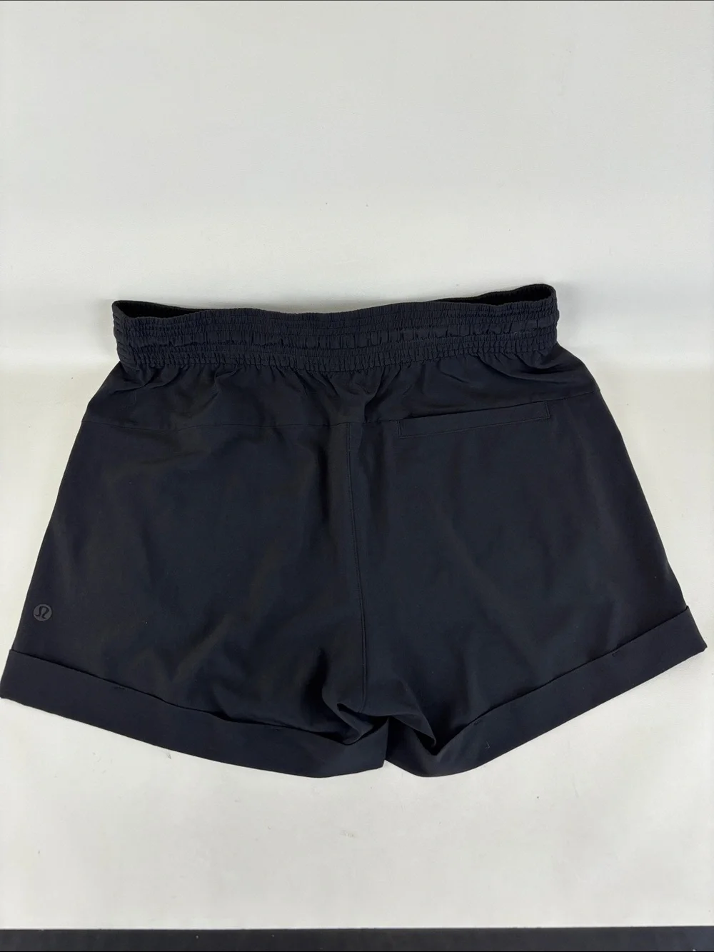 LULULEMON Spring Break Away Drawstring Athletic Shorts Black Size 6